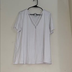 PLUS WHITE CRISS CROSS TEE